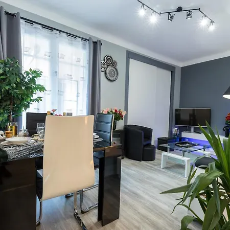 Apartment Beau 3 Pieces, 7 Pers, 2 Terrasses, Centre, Calme, Securite