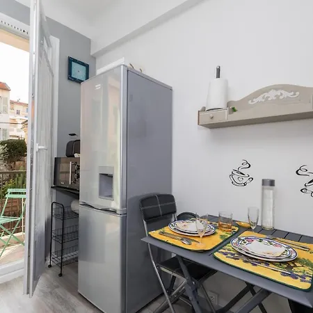 Apartment Beau 3 Pieces, 7 Pers, 2 Terrasses, Centre, Calme, Securite Nice