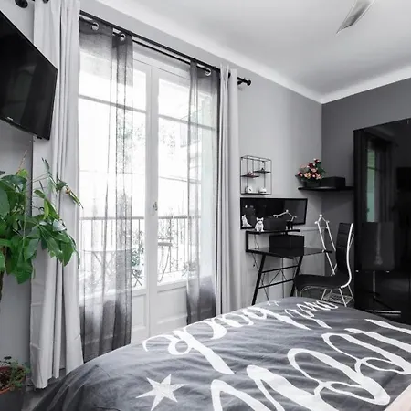 Beau 3 Pieces, 7 Pers, 2 Terrasses, Centre, Calme, Securite * Nice