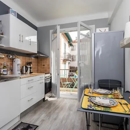 Beau 3 Pieces, 7 Pers, 2 Terrasses, Centre, Calme, Securite Apartment *