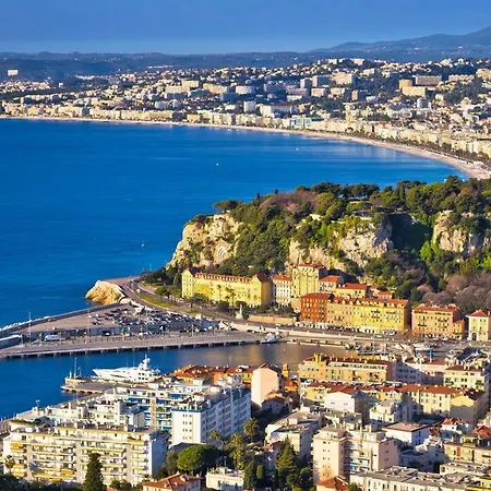 Beau 3 Pieces, 7 Pers, 2 Terrasses, Centre, Calme, Securite *